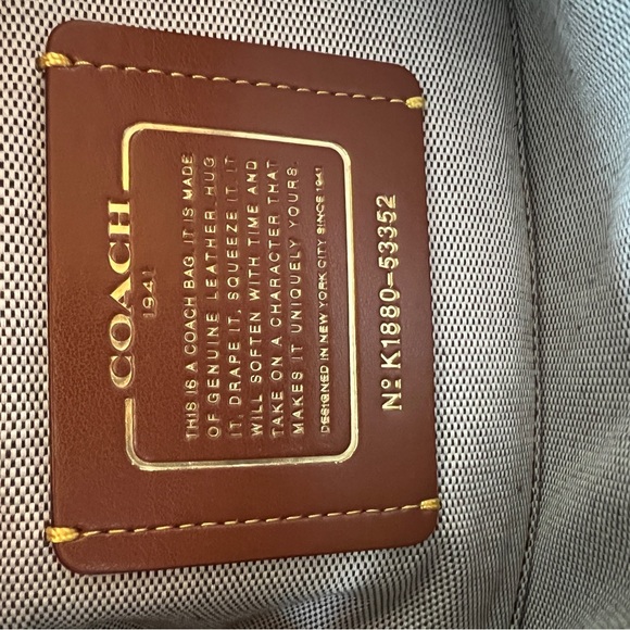 Coach Harmony Hobo NWT 53352 - Picture 8 of 8